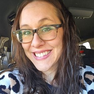 Meet your Posher, Shop Emmy Lee